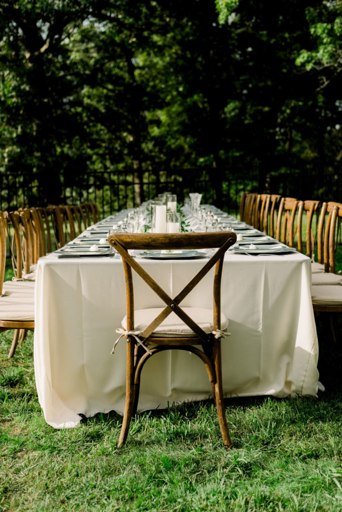 wedding table decor for outdoor chic wedding in knoxville tennessee