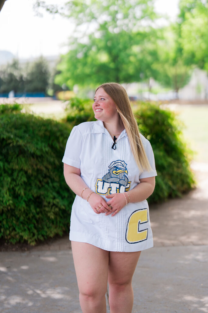 Lauren in a custom UTC outfit during Chattanooga senior session | Bess Pics | University of Tennessee at Chattanooga senior