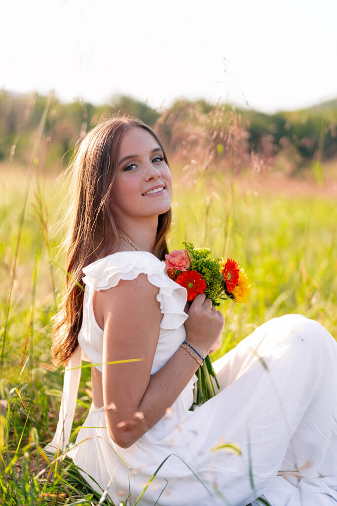 Open field fall senior photos near Raccoon Mountain in Chattanooga